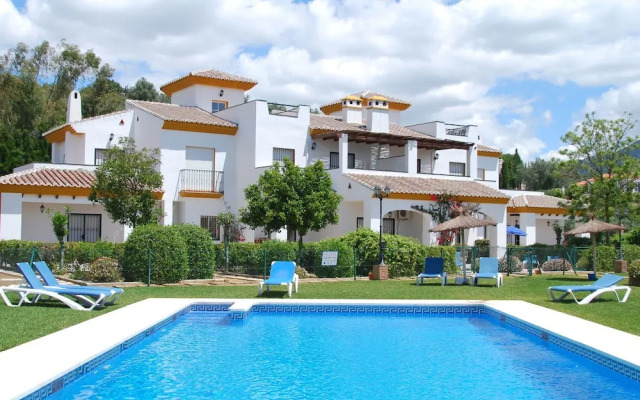 Intimate Apartment in a Small Holiday Park near Nature Reserve