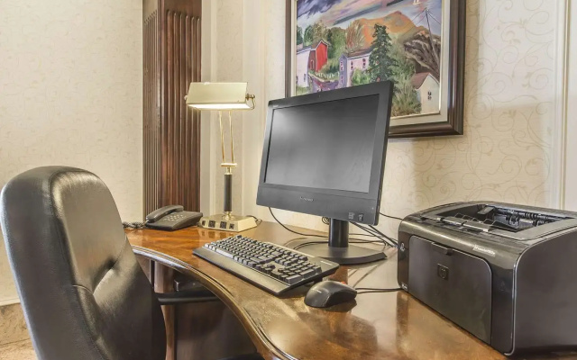 Comfort Hotel Airport
