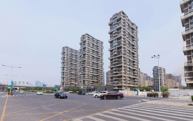 Vienna International Hotel (Nanjing South Railway Station South Square)
