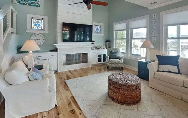 Down By the Bay by Ryson Vacation Rentals