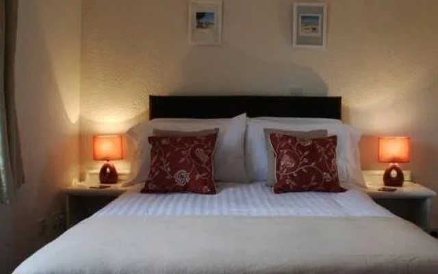 Gwesty Ty Gorsaf Hotel