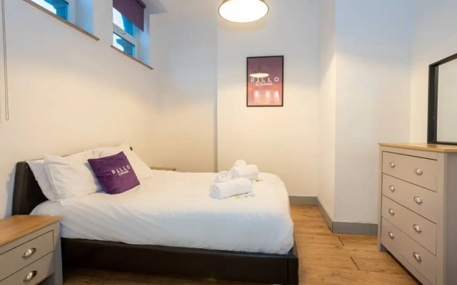 Unique 1 Bedroom Apartment by Pillo Rooms