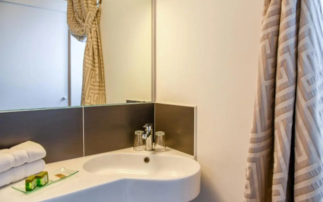 Logis Hôtel & Restaurant La Villa Bleue