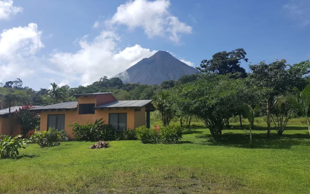 Erupciones Inn