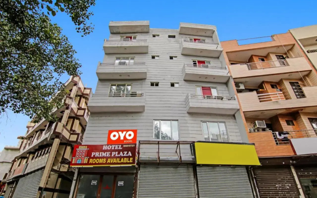 Oyo Flagship 700811 Hotel Prime Plaza