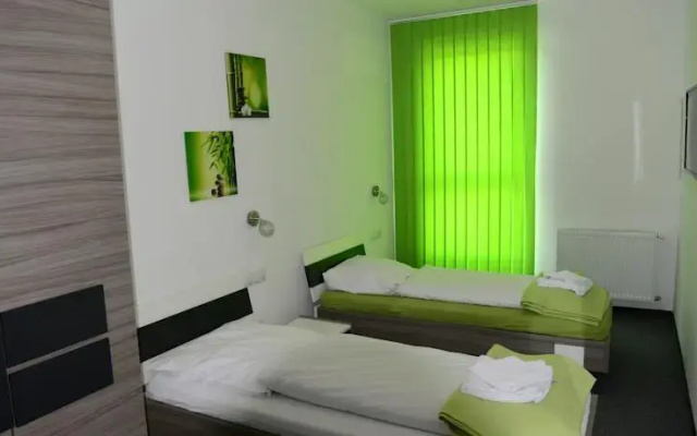 Hotel Move Inn