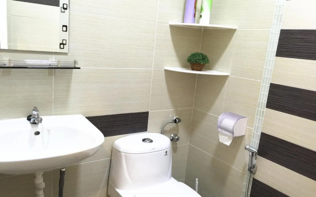 H & H Guesthouse 1