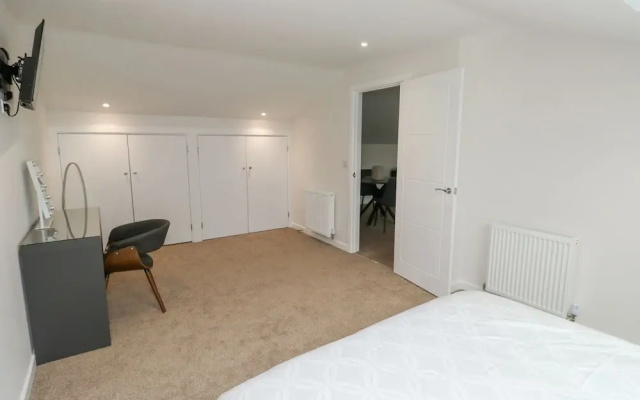 Springwell Lodge