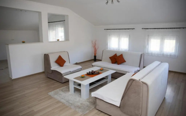 Agnesa Guest House Blagaj