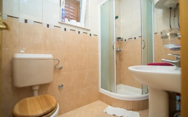 Apartments Longo