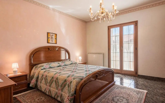 Halaesa Apartment