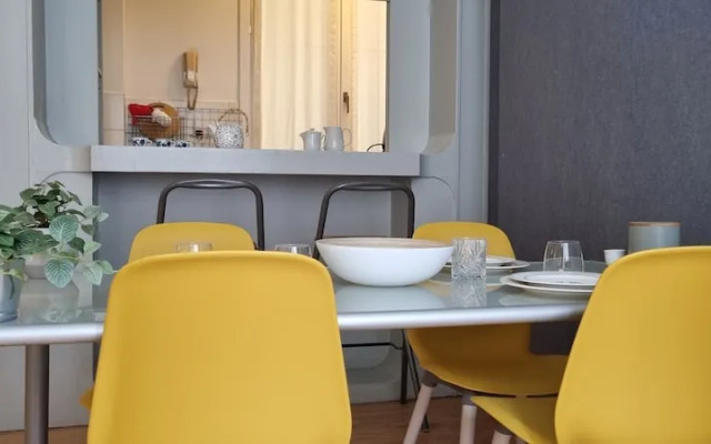 JOIVY Contemporary 1-Bed Apt Near Duomo Di Milano