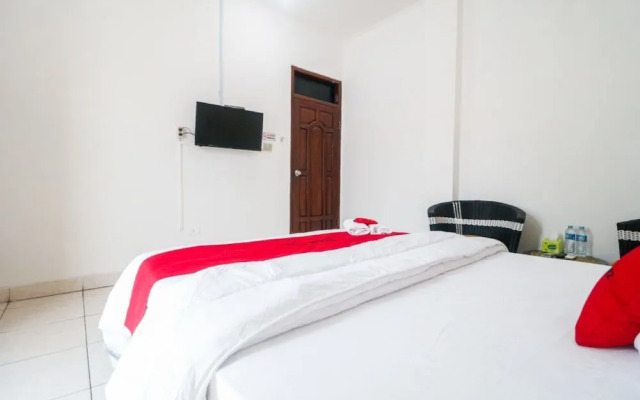 RedDoorz @ Jalan Diponegoro Lampung