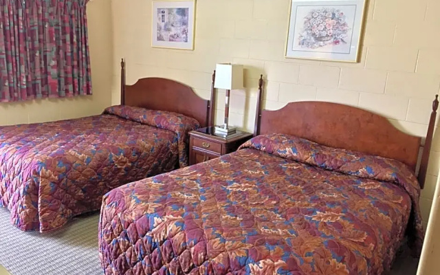 Gold Pan Motel