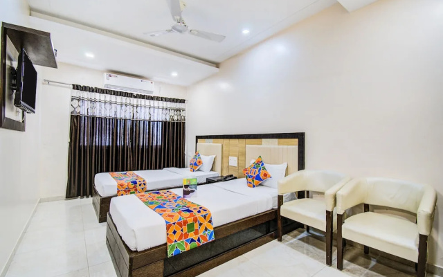 Fabhotel Krishna Regency