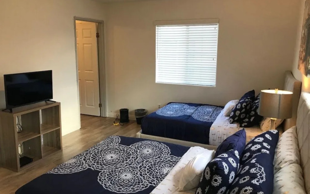 Downtown LA Comfortable Bedrooms