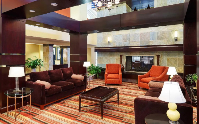 Sheraton Roanoke Hotel & Conference Center