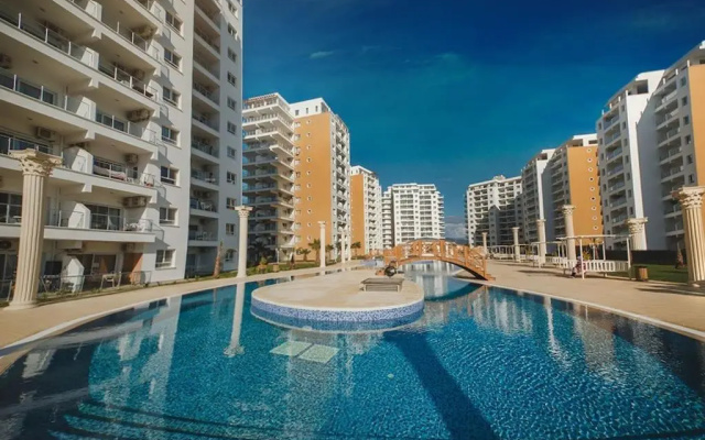 Luxury 1 Bed in Longbeach