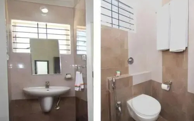 Sri Sai Residency  By OYO Rooms