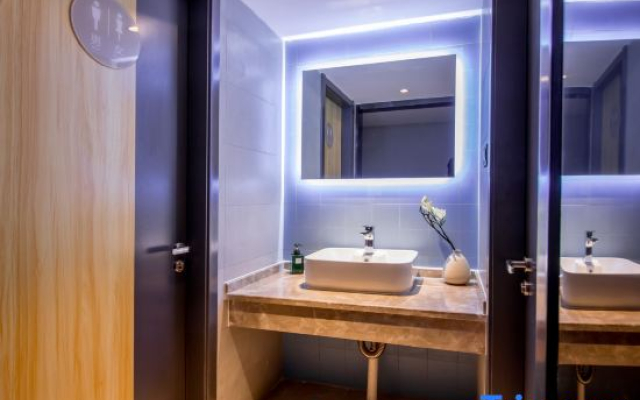 Homeinn (Hangzhou West Lake Jiefang Road Zhonghe Middle Road)