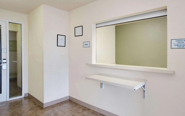 WoodSpring Suites Asheville - Biltmore West