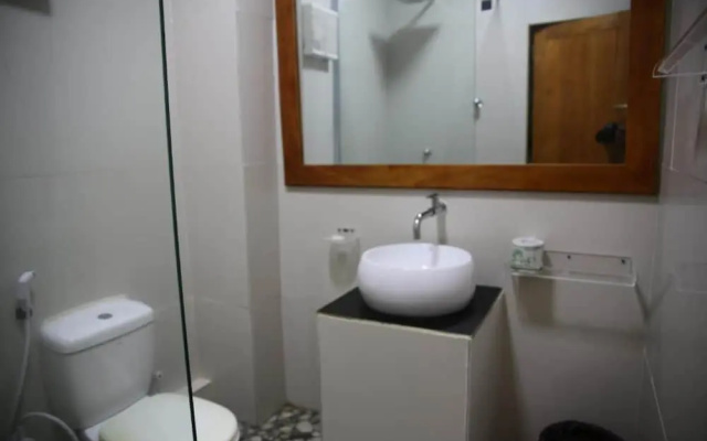 Aqua Hotel Trincomalee
