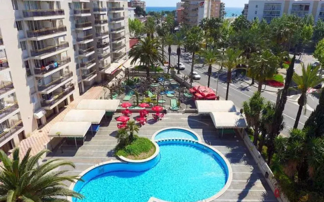 Los Peces Apts.