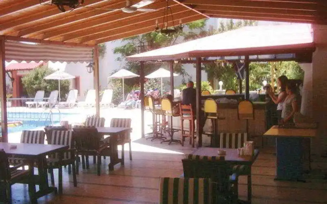 Hadi Apart Hotel