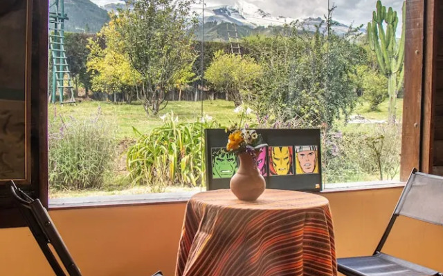 Yakumama Hostel y Restaurant