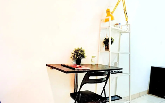 OYO 90438 Mampang 34 Residence