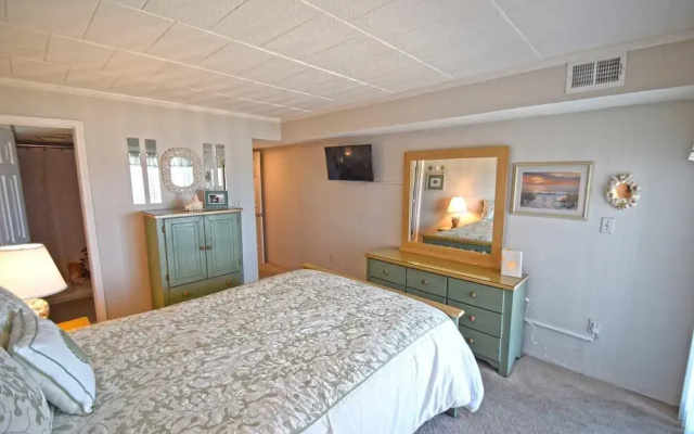 Ocean Hideaway 503