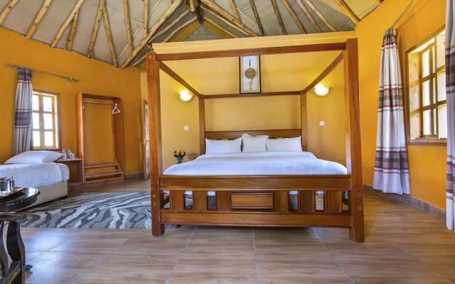Sirville Lake Elementaita Lodge