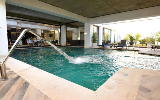 Lescure Business Hôtel and SPA