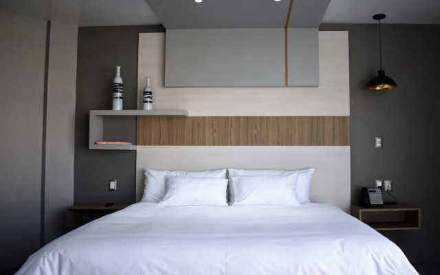 ESDUMA HK Hotel Pachuca