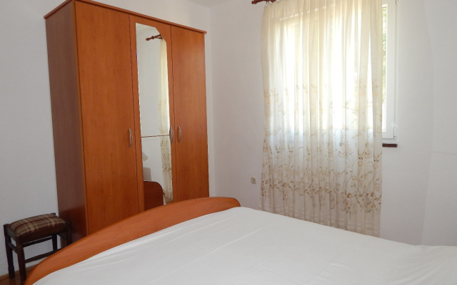 Apartment Luce - family friendly & parking: A4 Pag, Island Pag