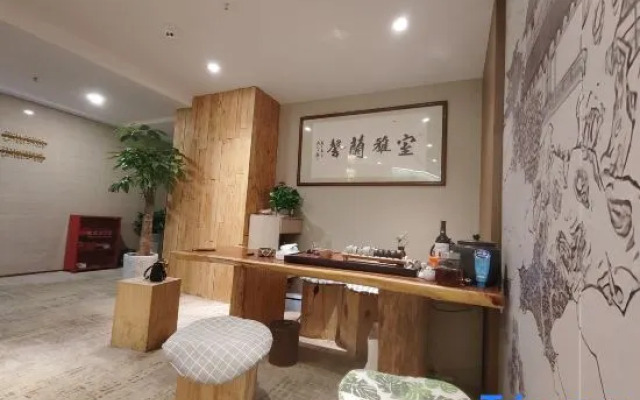 Rsi Hotel