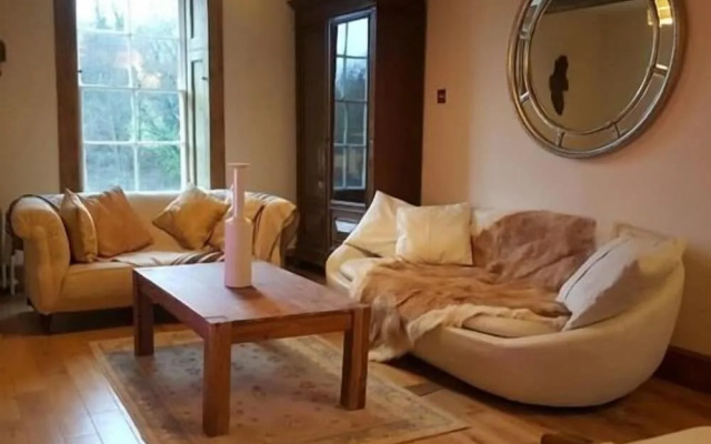 Grigshot Apartment