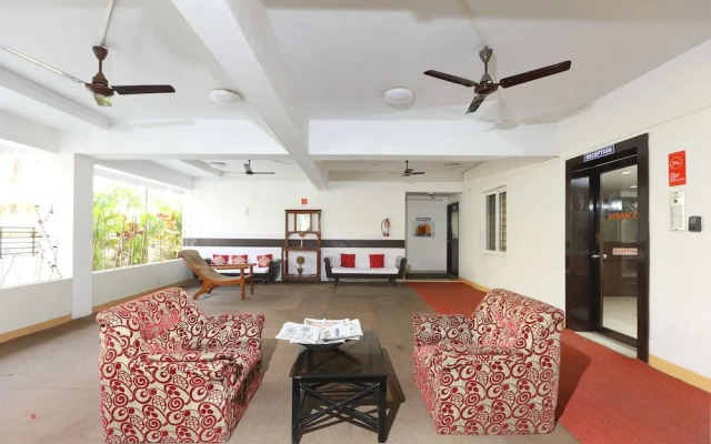 OYO 23294 SilverKey Sector 63 Noida