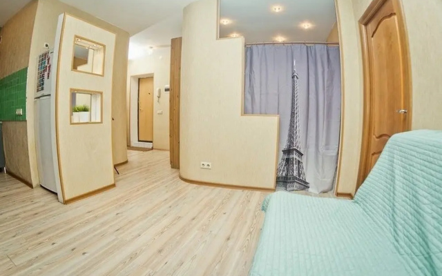 Apartments on Gorkogo square 1