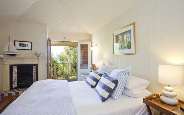 La Perouse Lorne