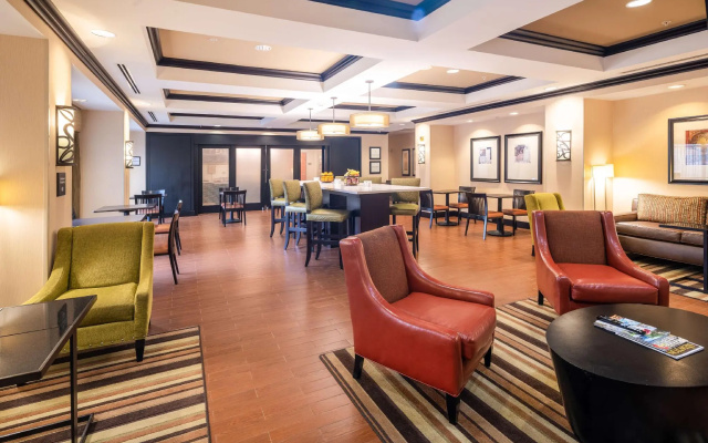 Hampton Inn Covington, GA