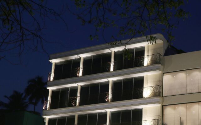 Отель The Flora Grand Индия, Южный Гоа - отзывы, цены и фото номеров - забронировать отель The Flora Grand онлайн вид на фасад