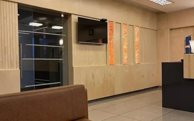 The Horizon Hotel