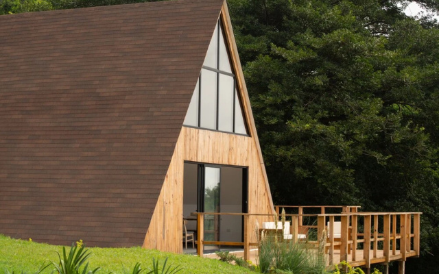 VIU CABINS by Cardedeu