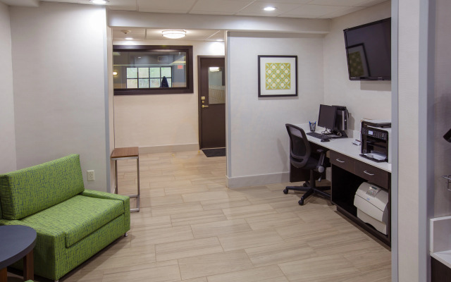 Holiday Inn Express Hotel & Suites Harriman by IHG