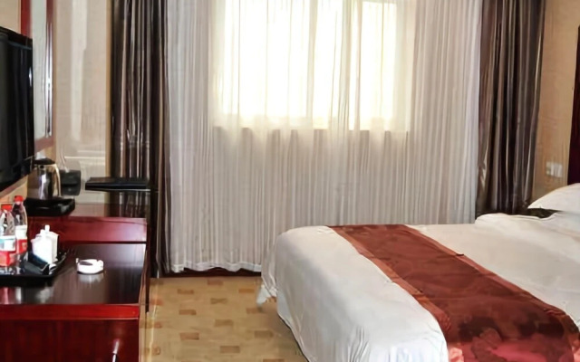 Oscar Holiday Hotel