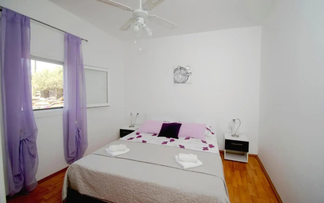 Holiday House Roza