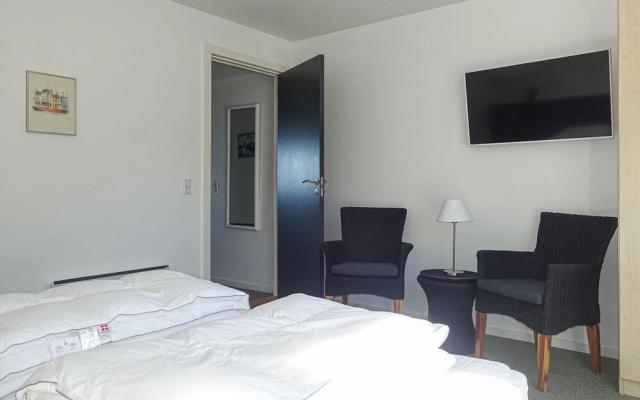 Nice Apartment in Allinge With 1 Bedrooms and Wifi