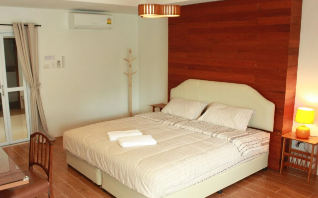 Jamjuree Home