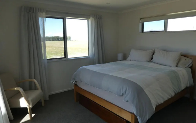 Manuka Retreat